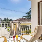 Knezovic Апартаменты