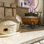 Knezovic * Ρόβινι