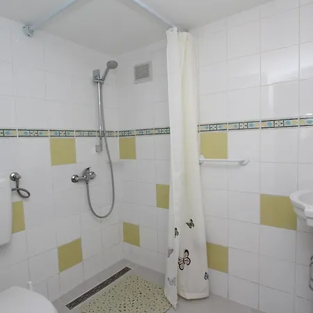 Knezovic Apartment