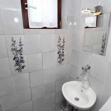 Knezovic Apartment Rovinj