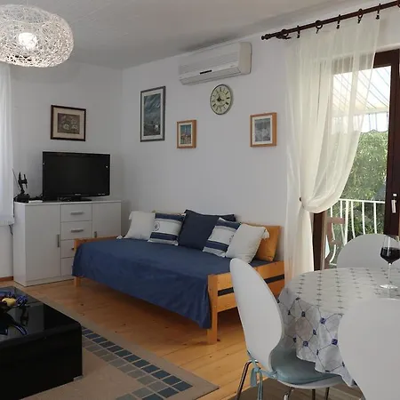 Apartment Knezovic *