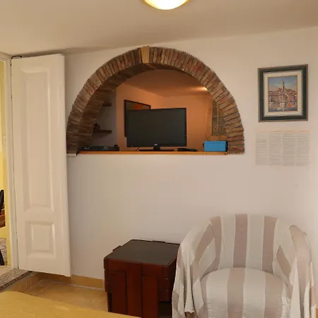 Knezovic Apartment