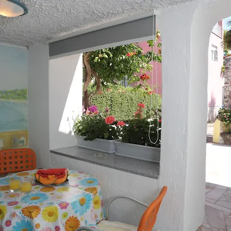 شقة Knezovic روفينج