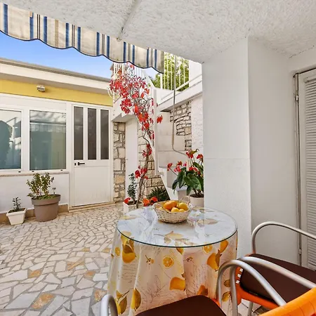 Knezovic روفينج