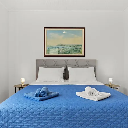 شقة Knezovic روفينج