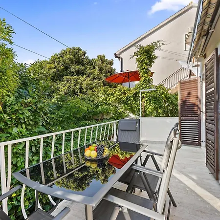 Apartman Knezovic