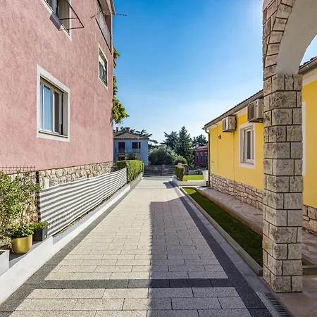 Apartman Knezovic