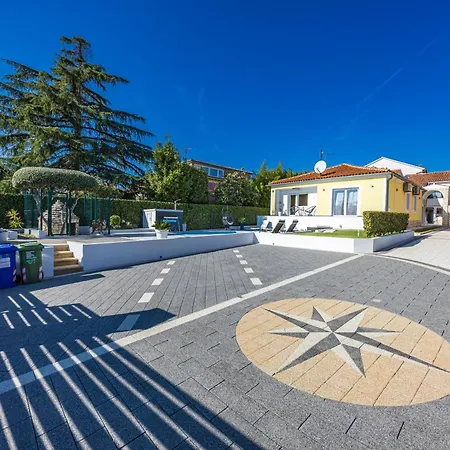 Knezovic Rovinj