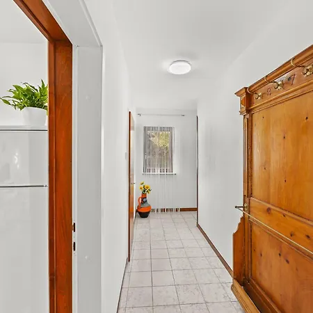 Knezovic Apartment *
