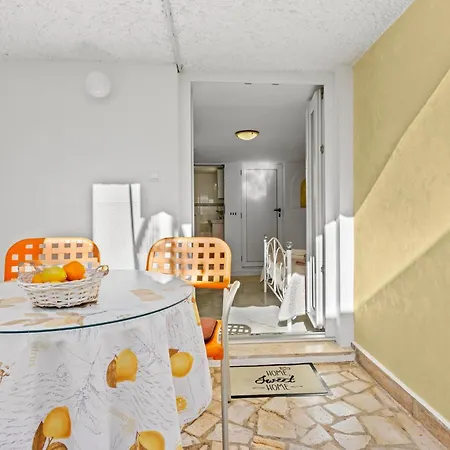 Apartment Knezovic *