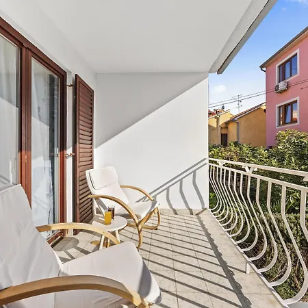 Knezovic Rovinj