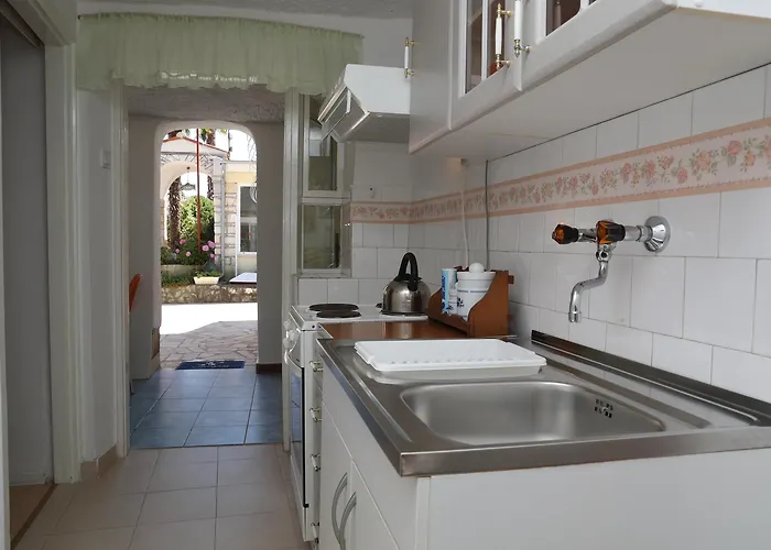 Knezovic Rovinj